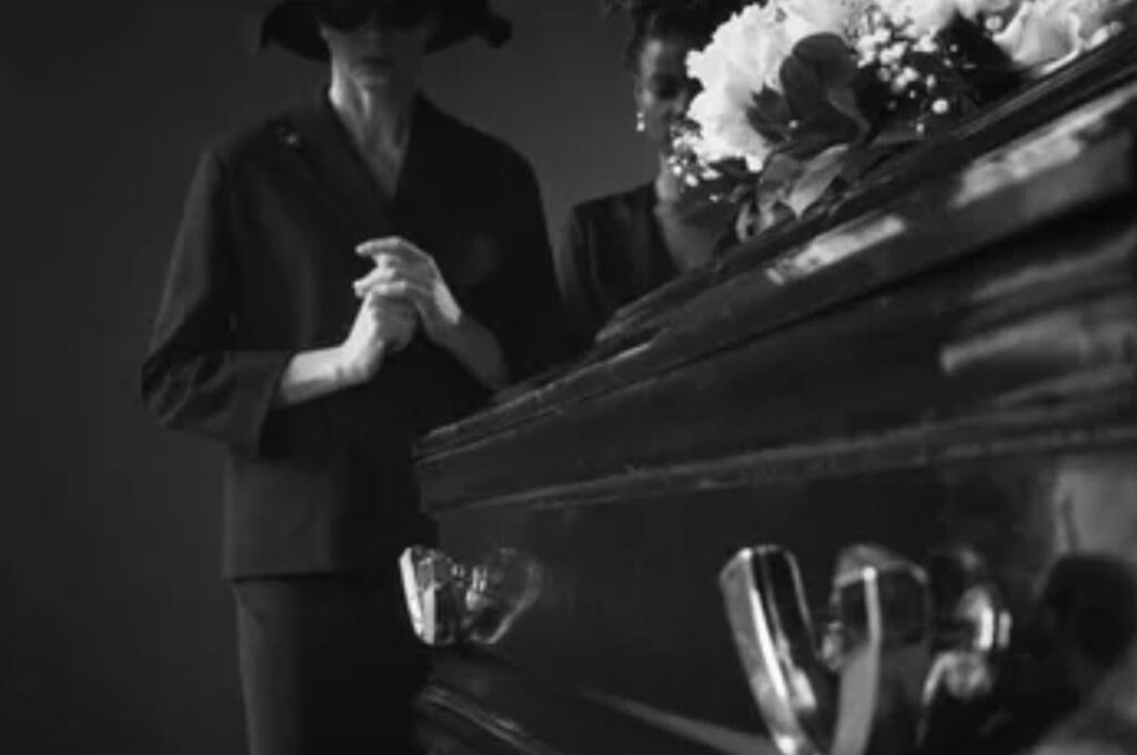 servicii funerare complete